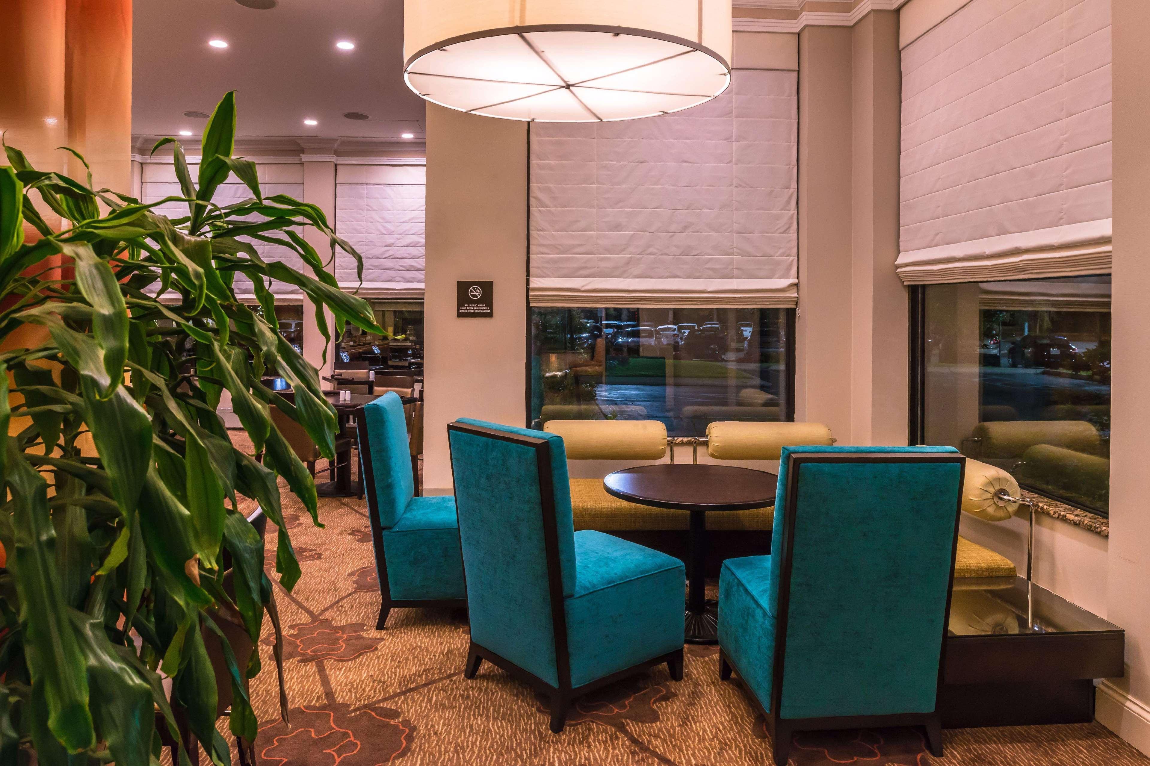 Hilton Garden Inn Detroit Southfield Extérieur photo
