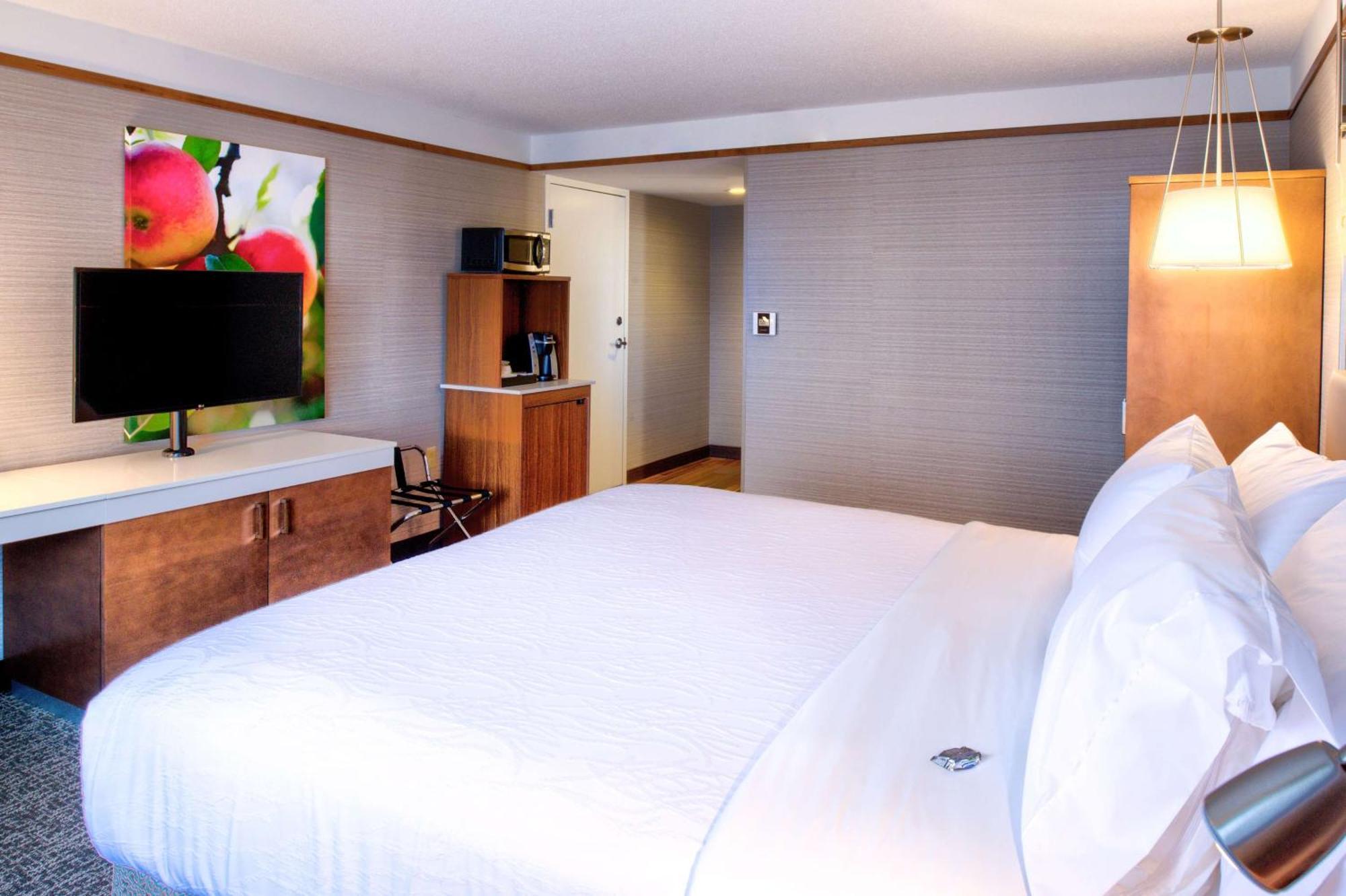 Hilton Garden Inn Detroit Southfield Extérieur photo