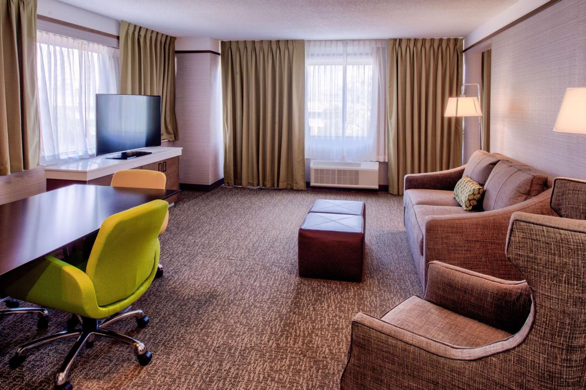 Hilton Garden Inn Detroit Southfield Extérieur photo